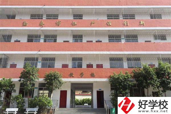 在邵陽就讀衛(wèi)校學(xué)什么專業(yè)好？有哪些學(xué)校可以推薦？
