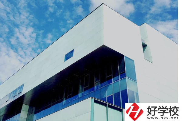 桂陽縣職業(yè)技術教育學校招生辦電話是什么？