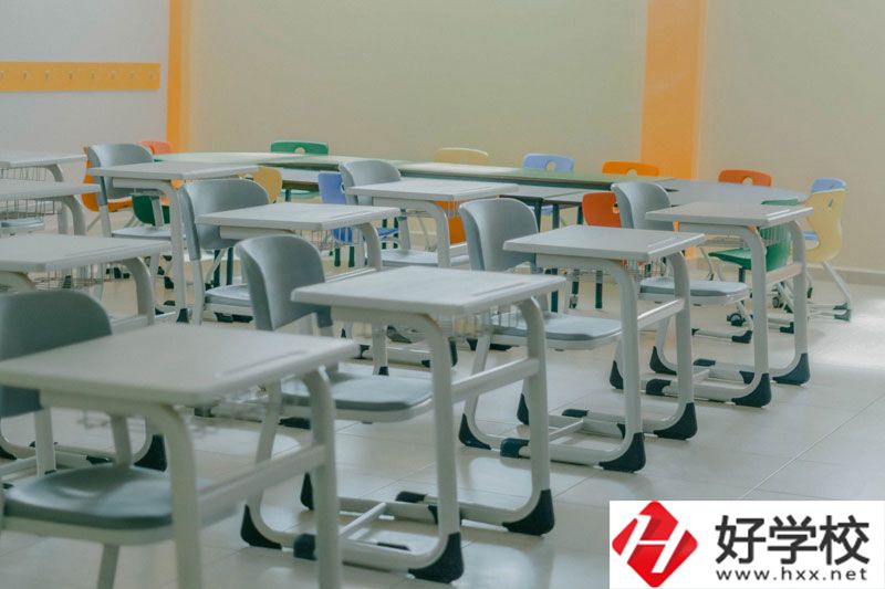 湘潭第一職業(yè)中專師資力量如何？學費多少？