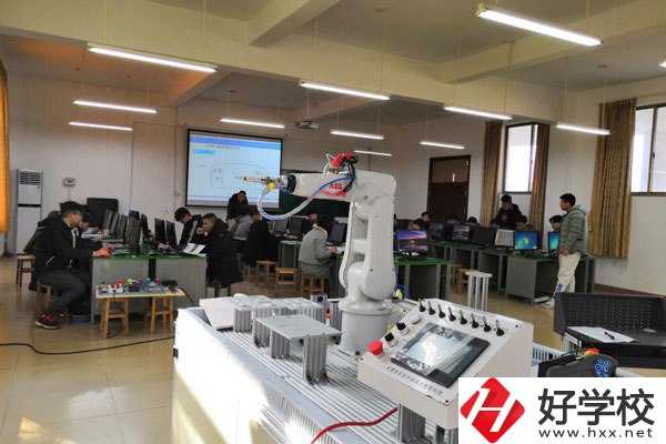 郴州職業(yè)技術(shù)學(xué)院中職部好不好？值得讀嗎？