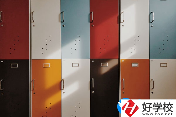 株洲最好的職業(yè)學(xué)校是哪個？宿舍怎么樣？