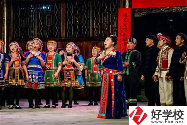 婁底有哪些公辦職高？職高和中專有什么區(qū)別？