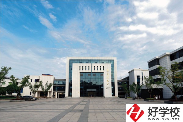 湖南有哪些公辦技校？