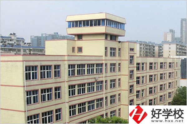 郴州工業(yè)交通職校的辦學(xué)類型是什么？有什么專業(yè)？