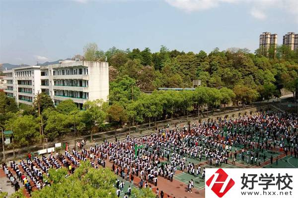 懷化技校有什么辦學優(yōu)勢？就讀技校要不要學費？