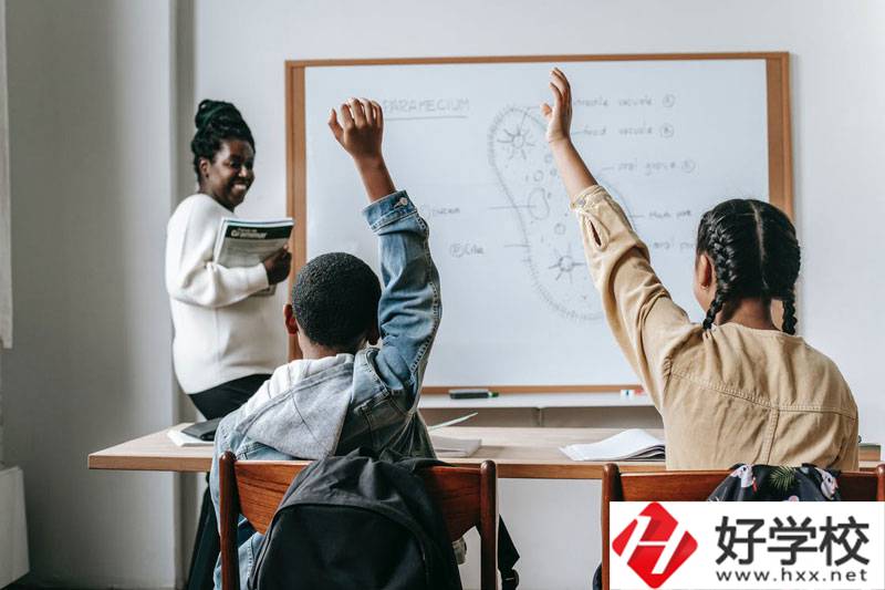 益陽科達(dá)職業(yè)技術(shù)學(xué)院照片.jpg