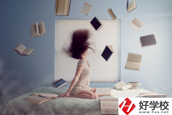 在永州什么學(xué)?？梢宰x學(xué)幼師專業(yè)？女生多嗎？